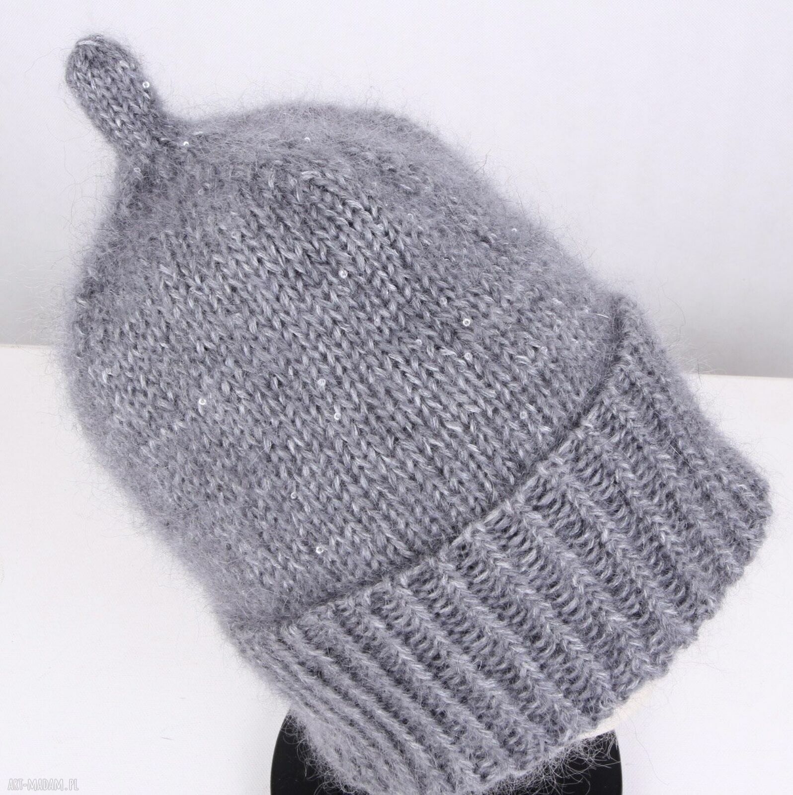 Elegancki komplet handmade: czapka z alpaki i ażurowy szaliczek