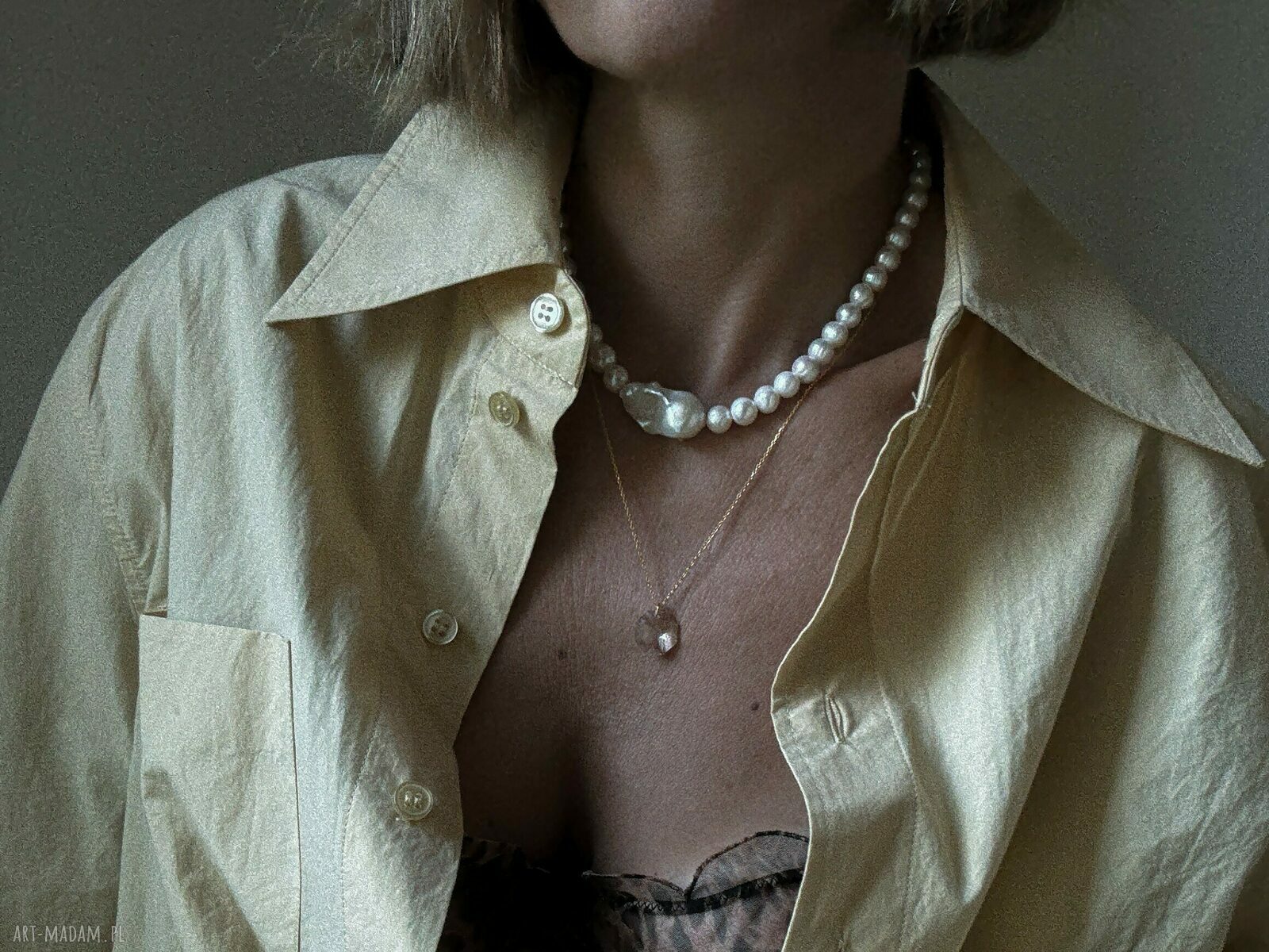 naszyjniki: Naszyjnik z różowego złota z pereł naturalnych z barokową perłą hand made