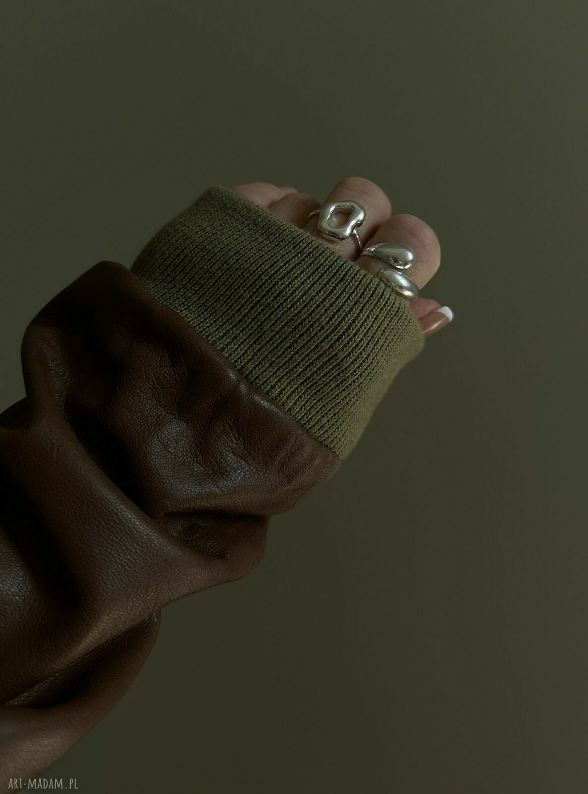 pierścionki: Srebrny pierścionek krople handmade