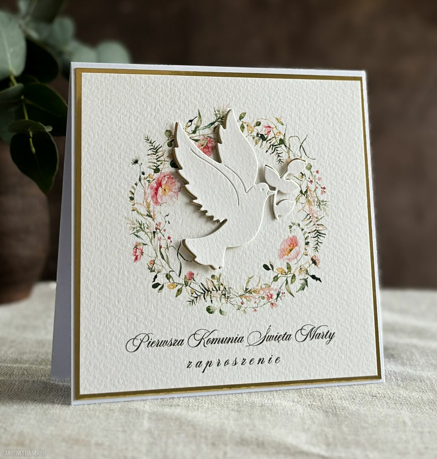 Eleganckie zaproszenia komunijne wzór 48B białe i złote - personalizowane