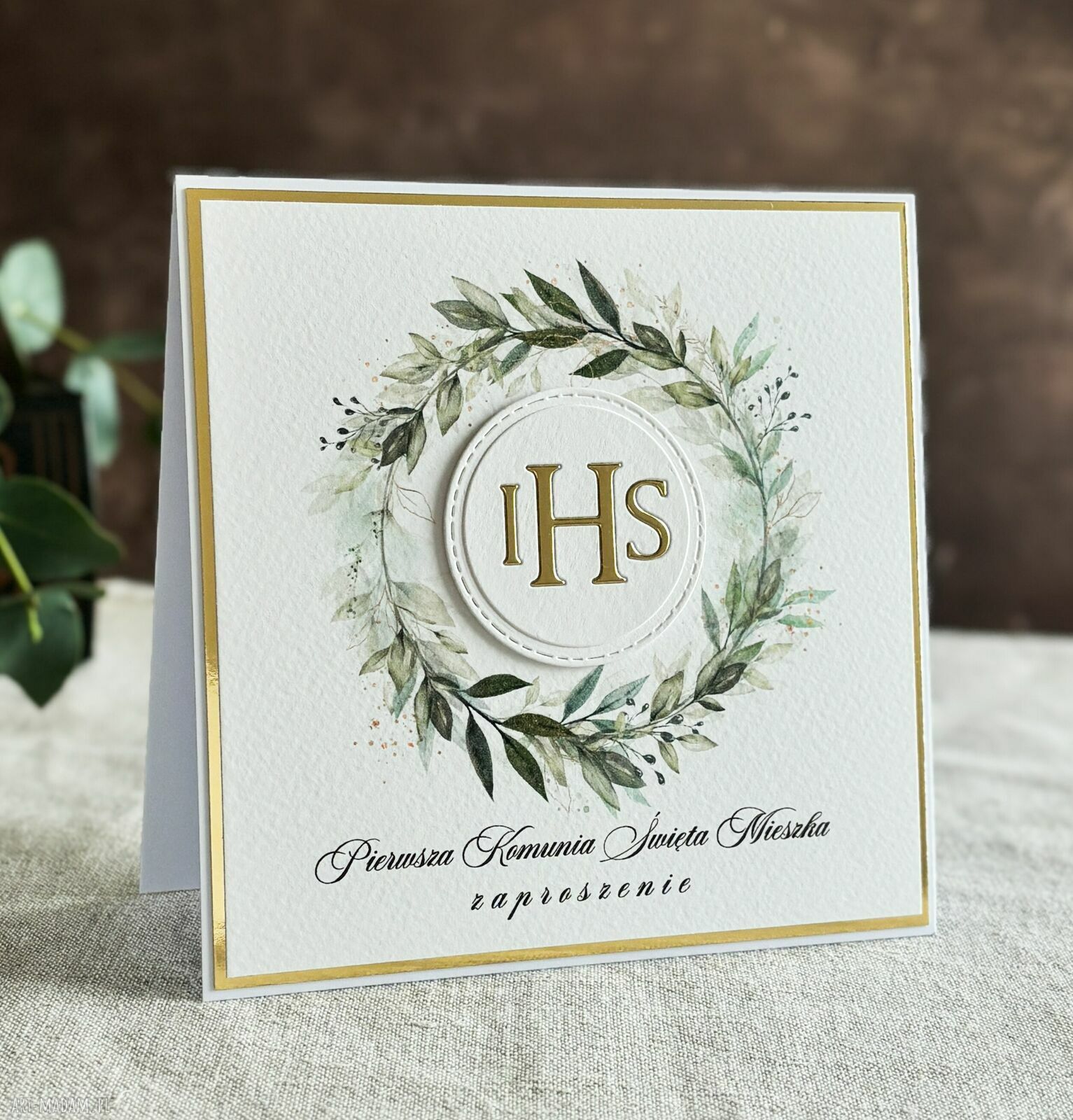 Eleganckie zaproszenia komunijne - wzór 73C białe i złote, personalizowane
