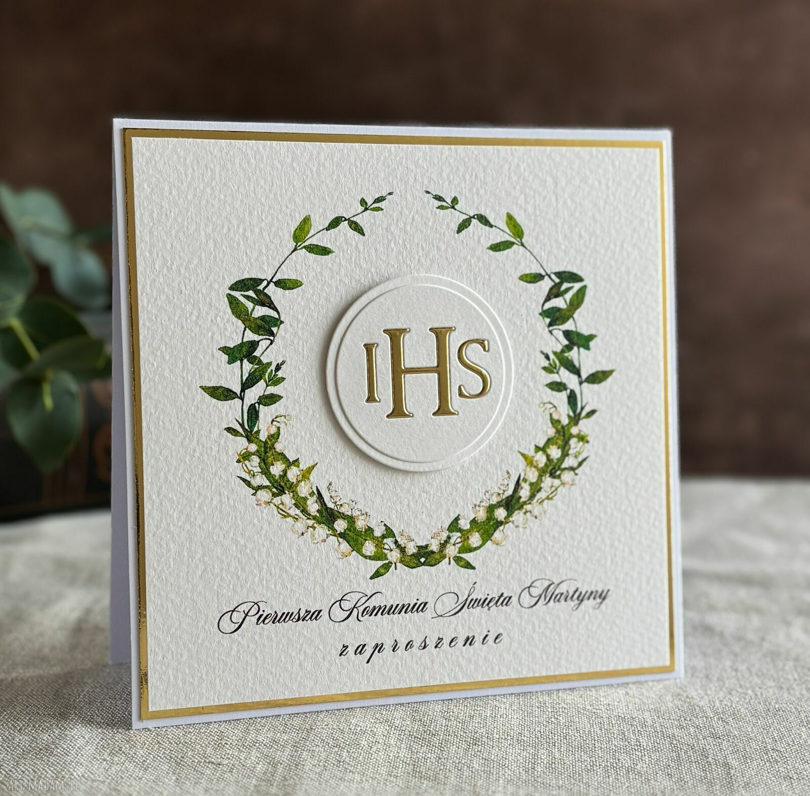 Eleganckie zaproszenia komunijne, wzór 49C (biało-złote, personalizowane)