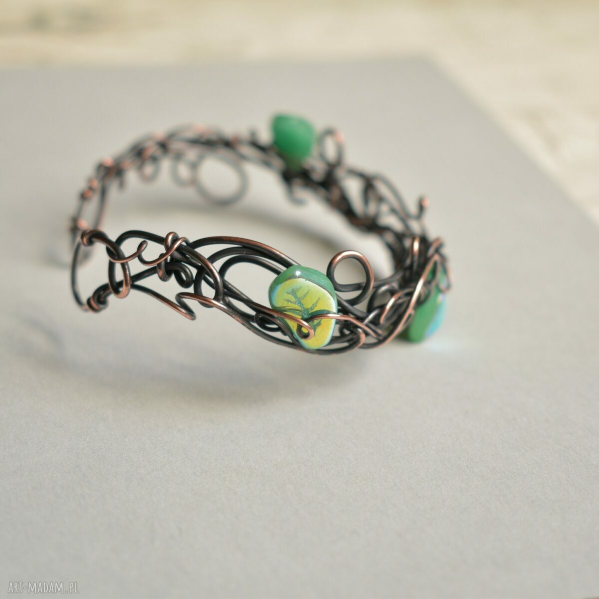 Bransoletka boho Elf ze szklanymi listkami - miedź wire wrapping