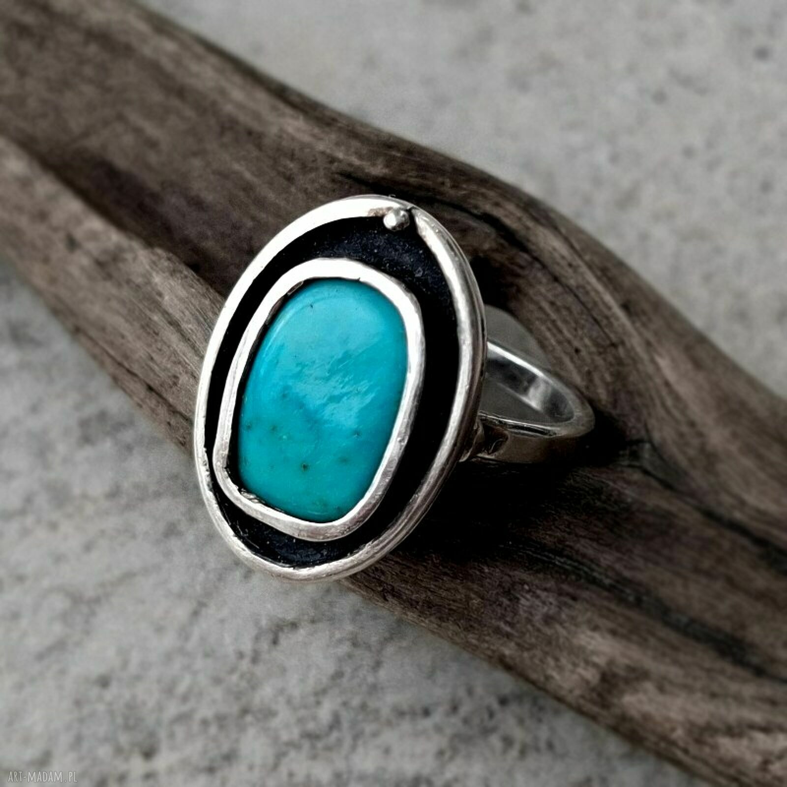 pierścionki: Oval srebrny pierścionek z turkusem Hand Made