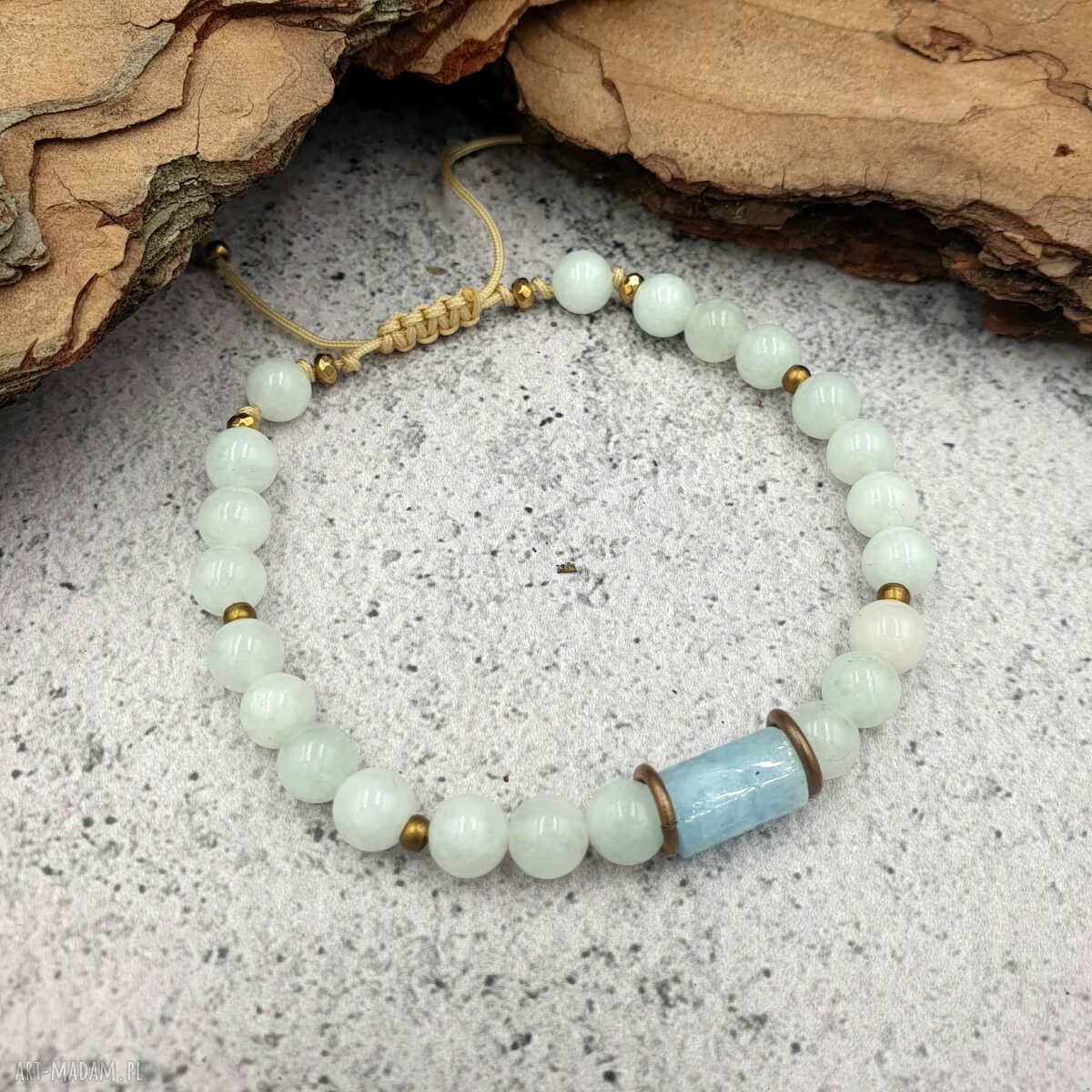 Bransoletka makrama z angelitem i jadeitem - etno boho od Omnis Lapis