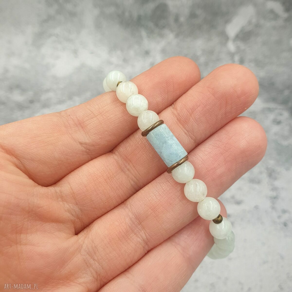 Bransoletka makrama z angelitem i jadeitem - etno boho od Omnis Lapis