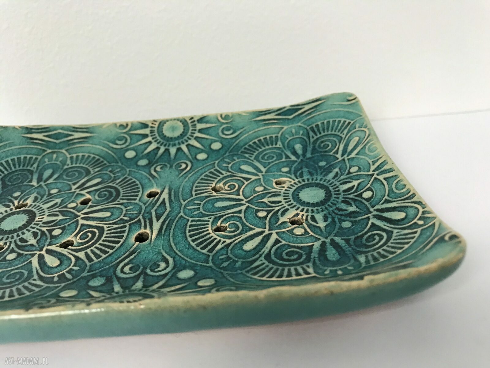 Etniczna mydelniczka ceramiczna - ręcznie formowana Ceramika Ana