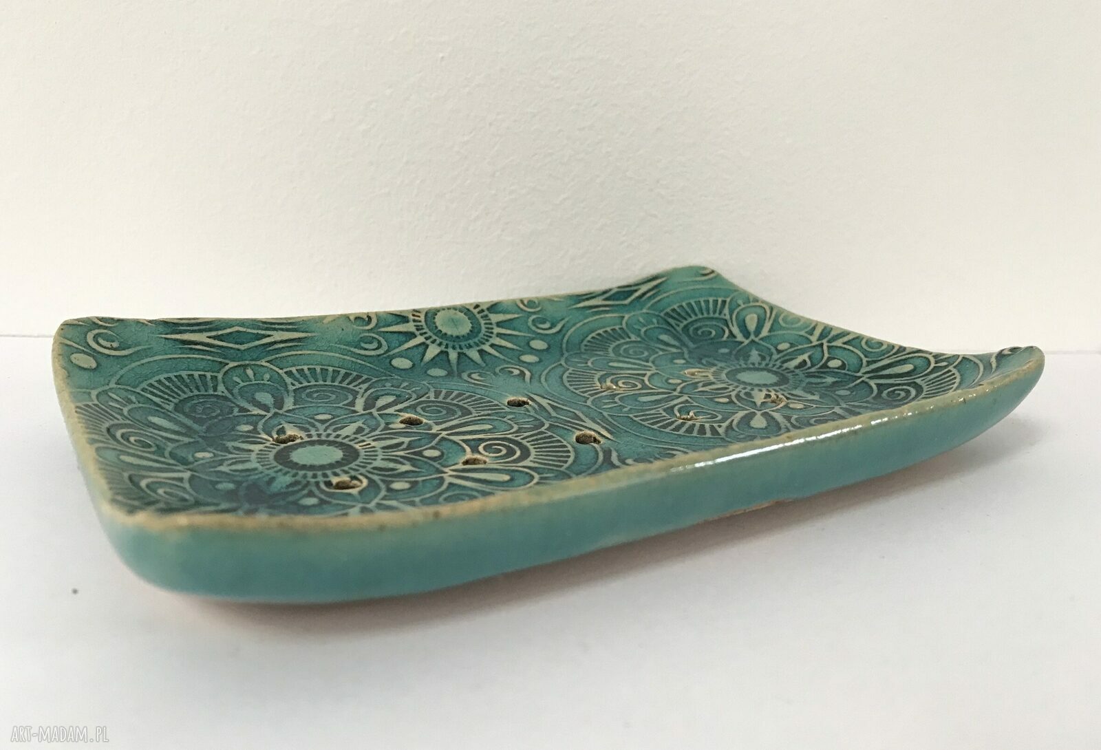 Etniczna mydelniczka ceramiczna - ręcznie formowana Ceramika Ana