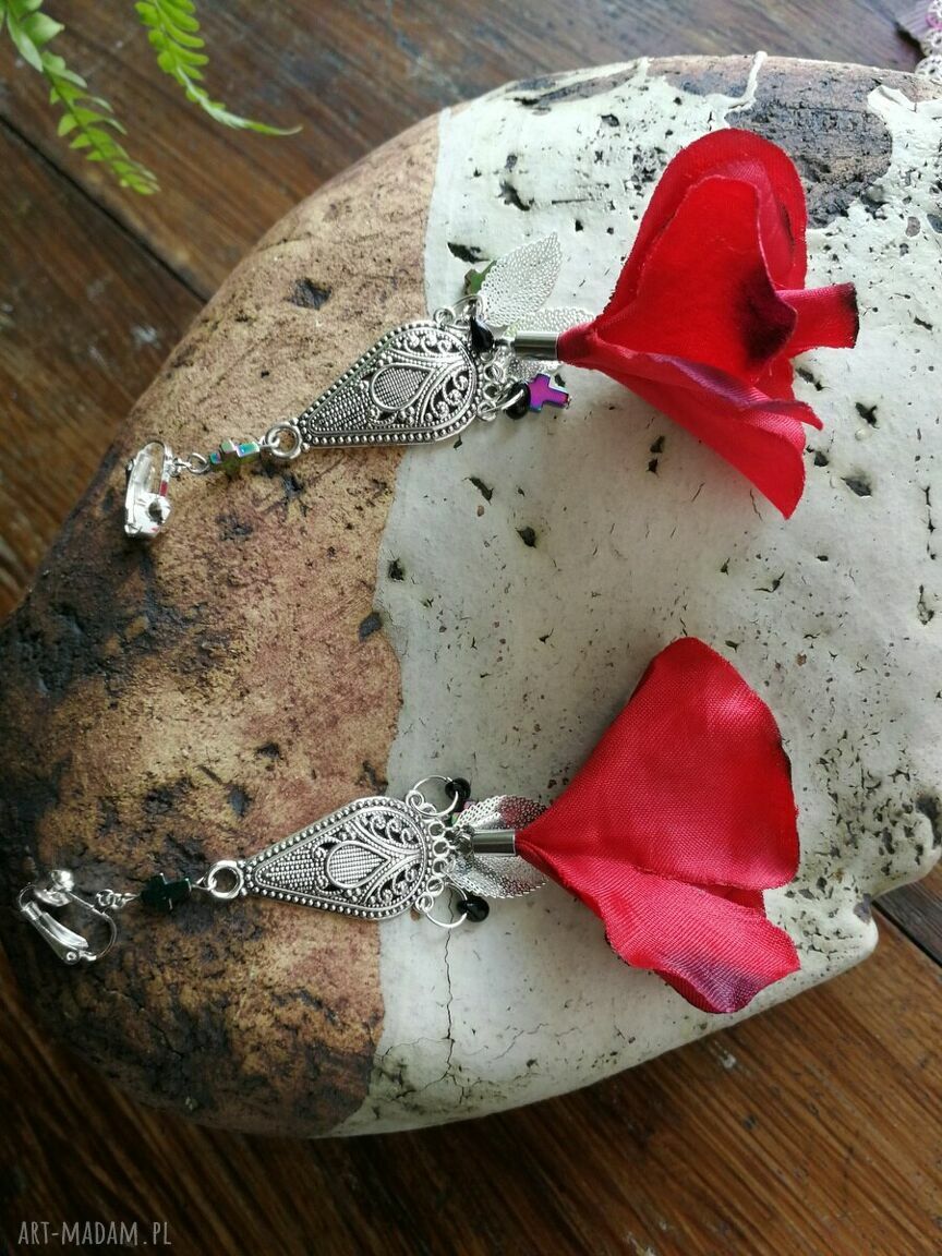 Kolorowe klipsy boho etno folk - kwiatowe i wiszące bali na klipsy