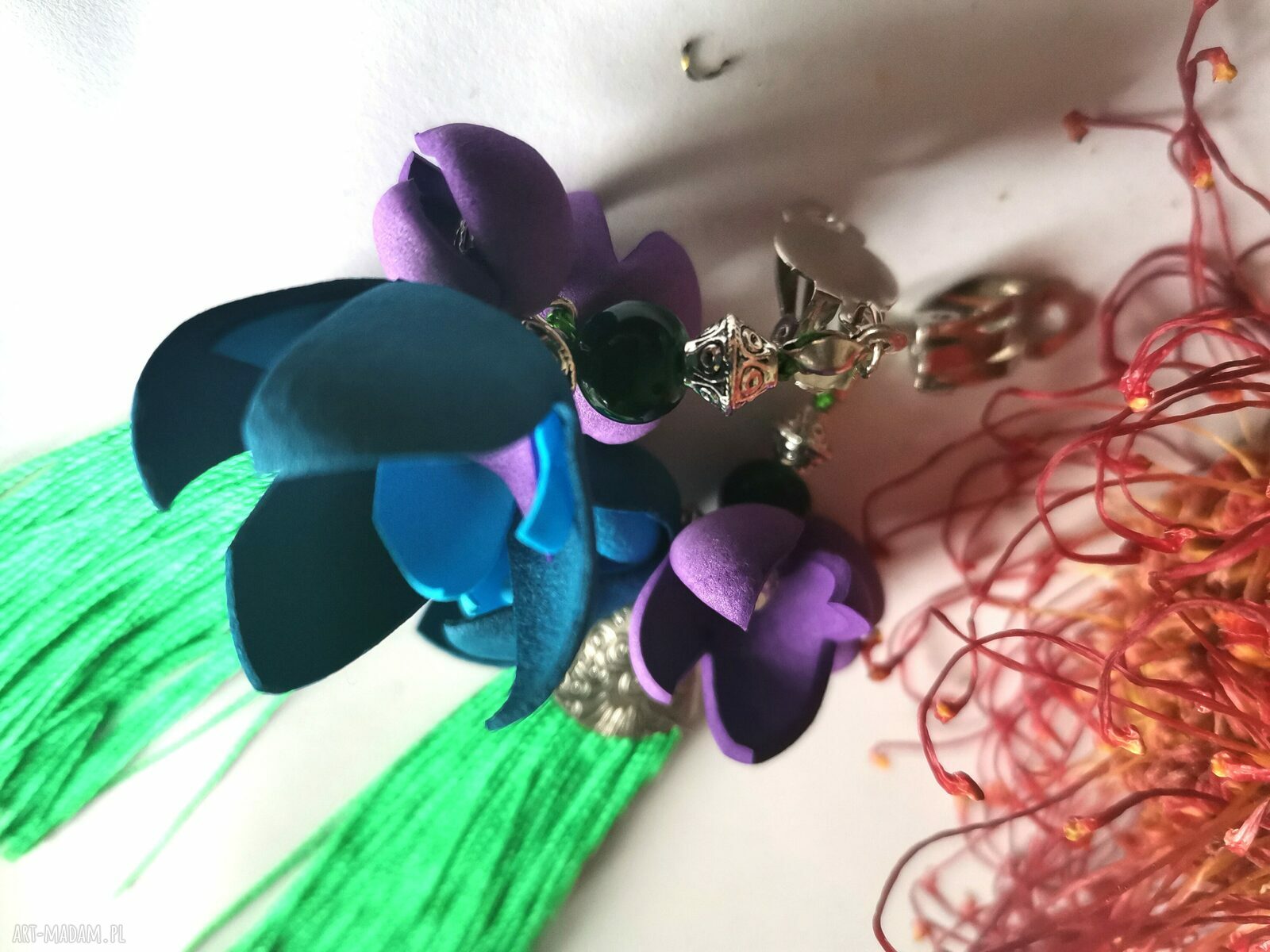 Klipsy etno boho z chwostami - frędzle handmade na ślub i folk