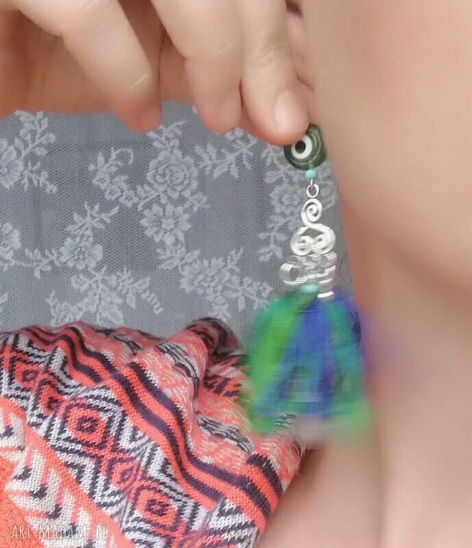 Duże klipsy etno boho z dzianiny w stylu folk