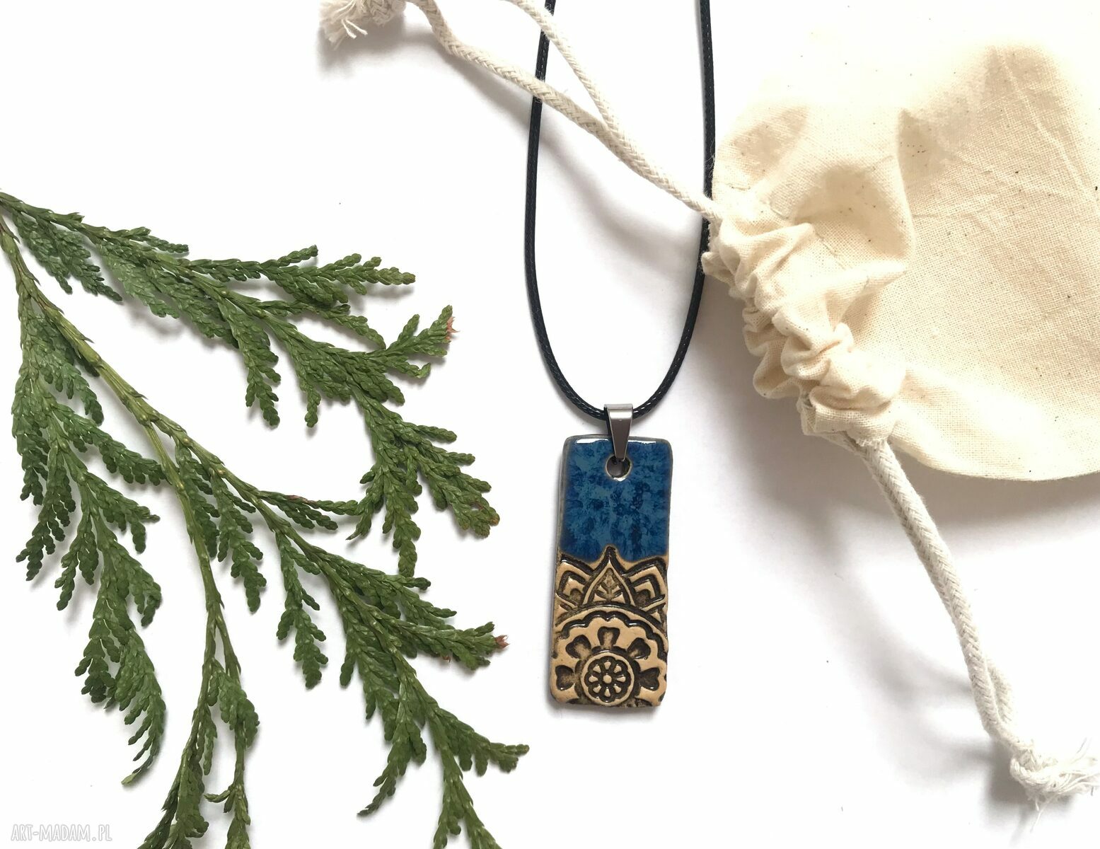 Naszyjnik etno z granatem - ceramiczny wisior handmade