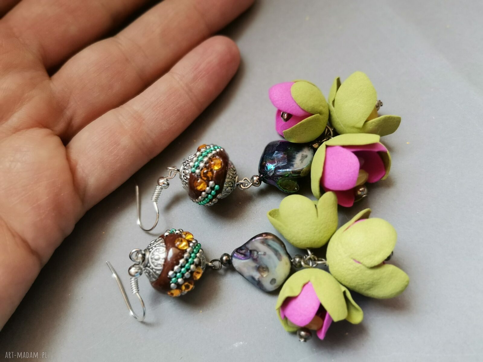 Kolczyki etno boho z kwiatami i piórami - box x1