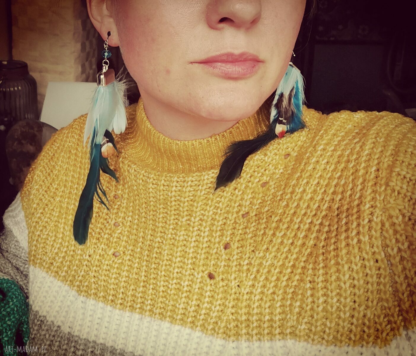 Klipsy etno boho z piór - folkowy look bez przekłuwania