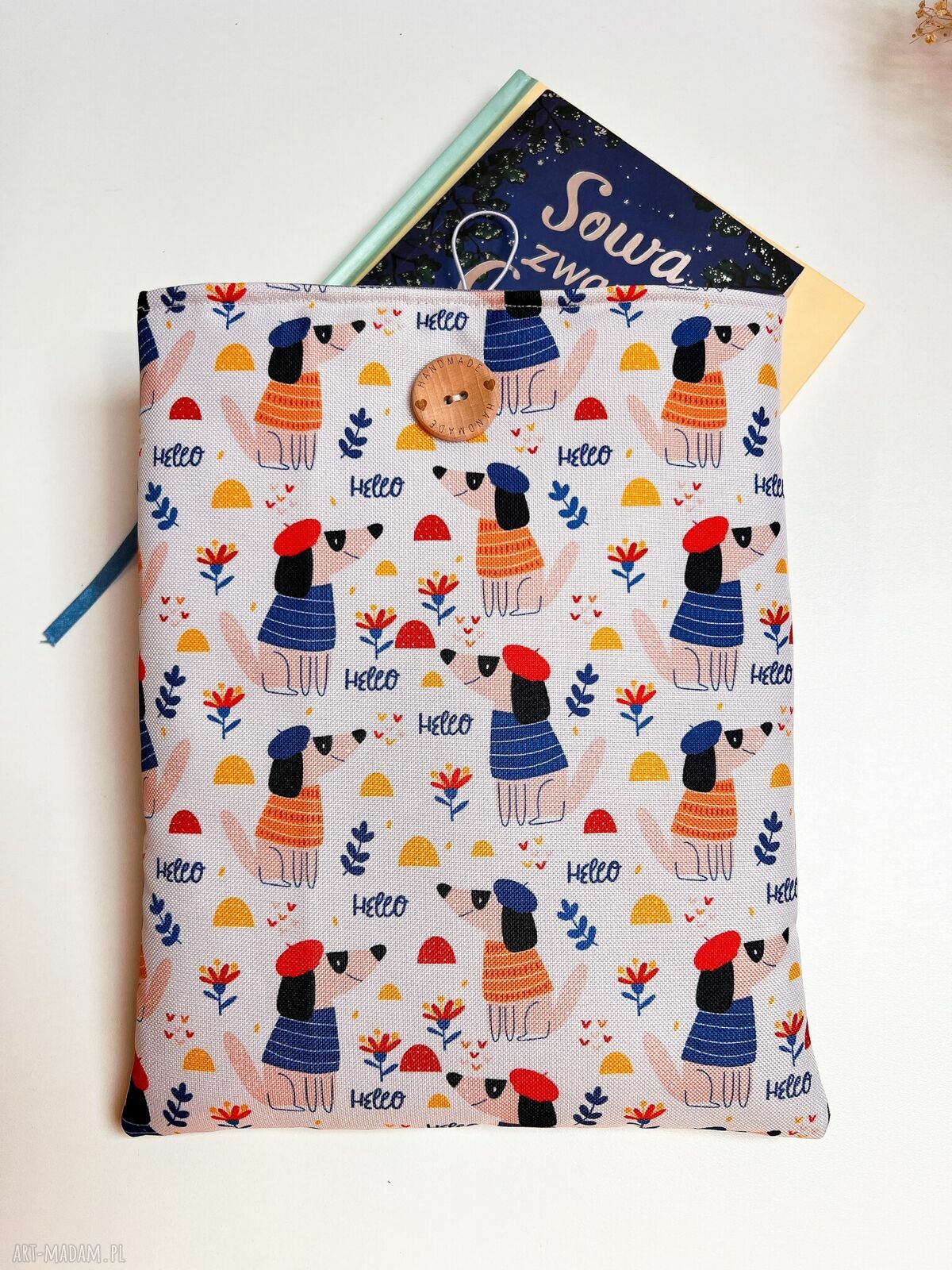 Wodoodporne etui na książkę, tablet lub czytnik w pieski