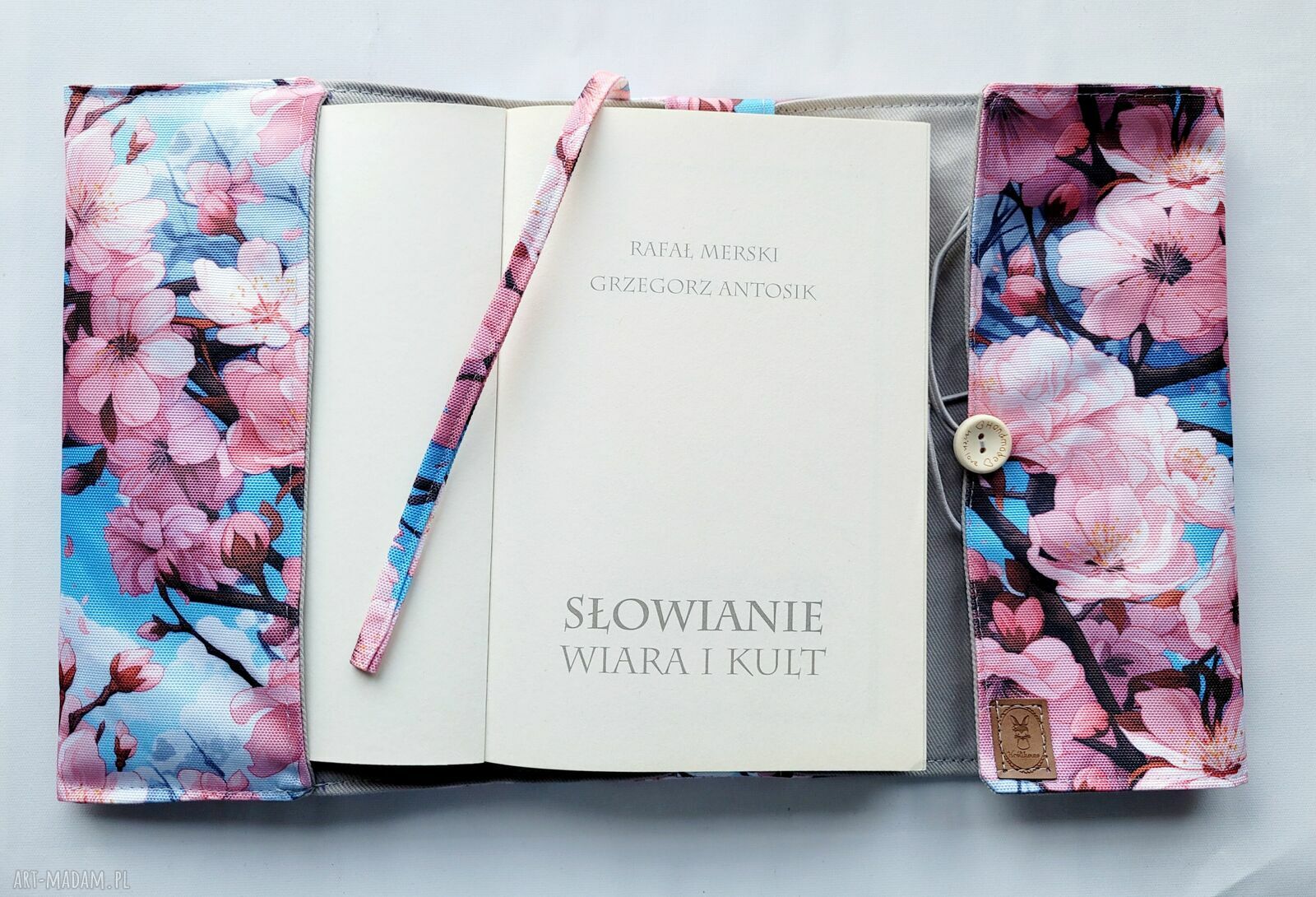 Etui na książkę Kwiat wiśni wodoodporny otulacz na lekturę