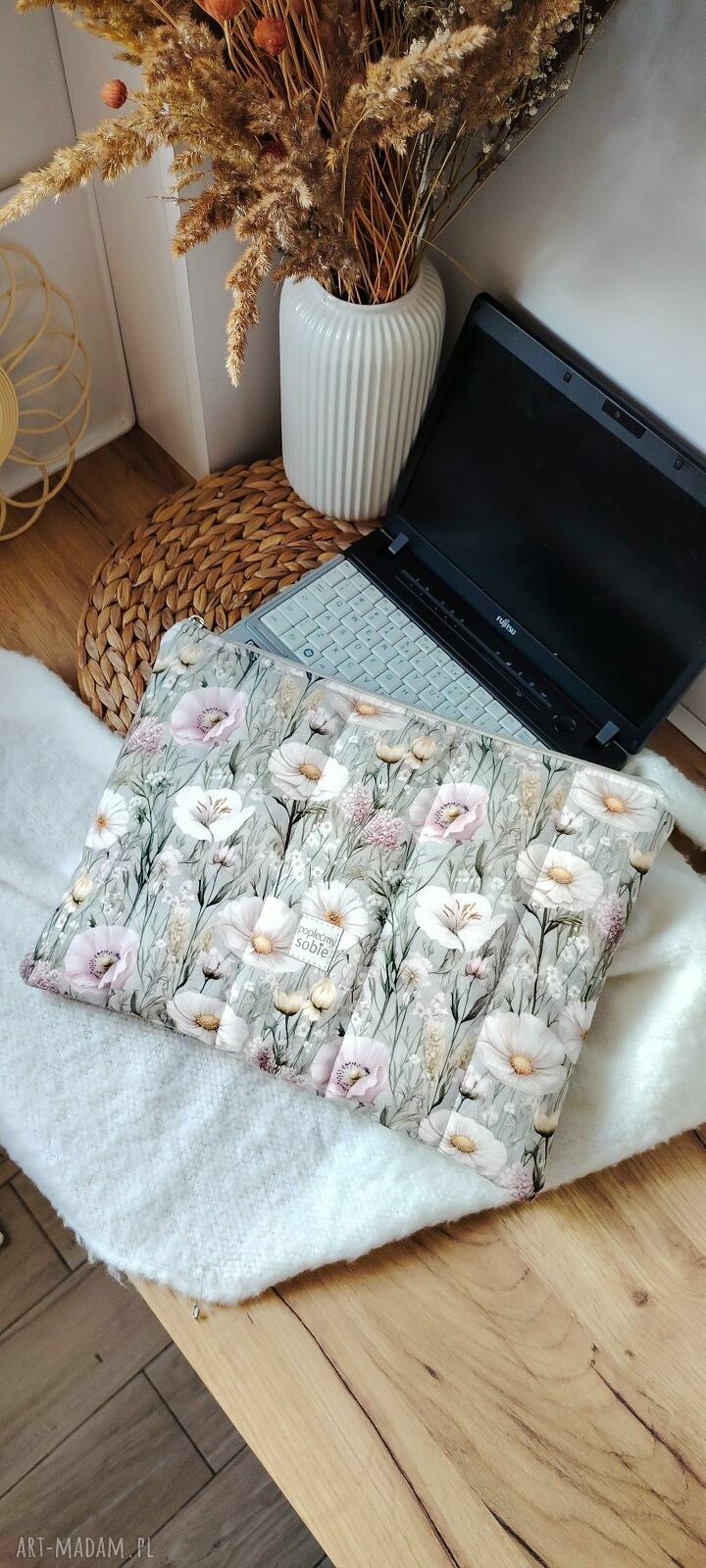 Etui na laptopa 12-14 cali - ręcznie pikowane, z wodoodporną podszewką