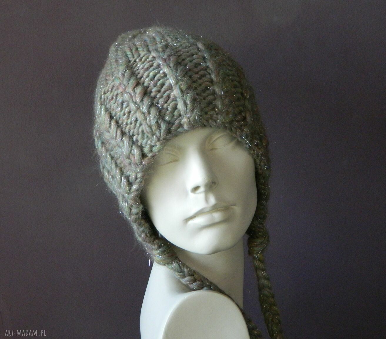 Ciepła czapka balaclava z merino z pomponem - ekskluzywna włóczka super chunky