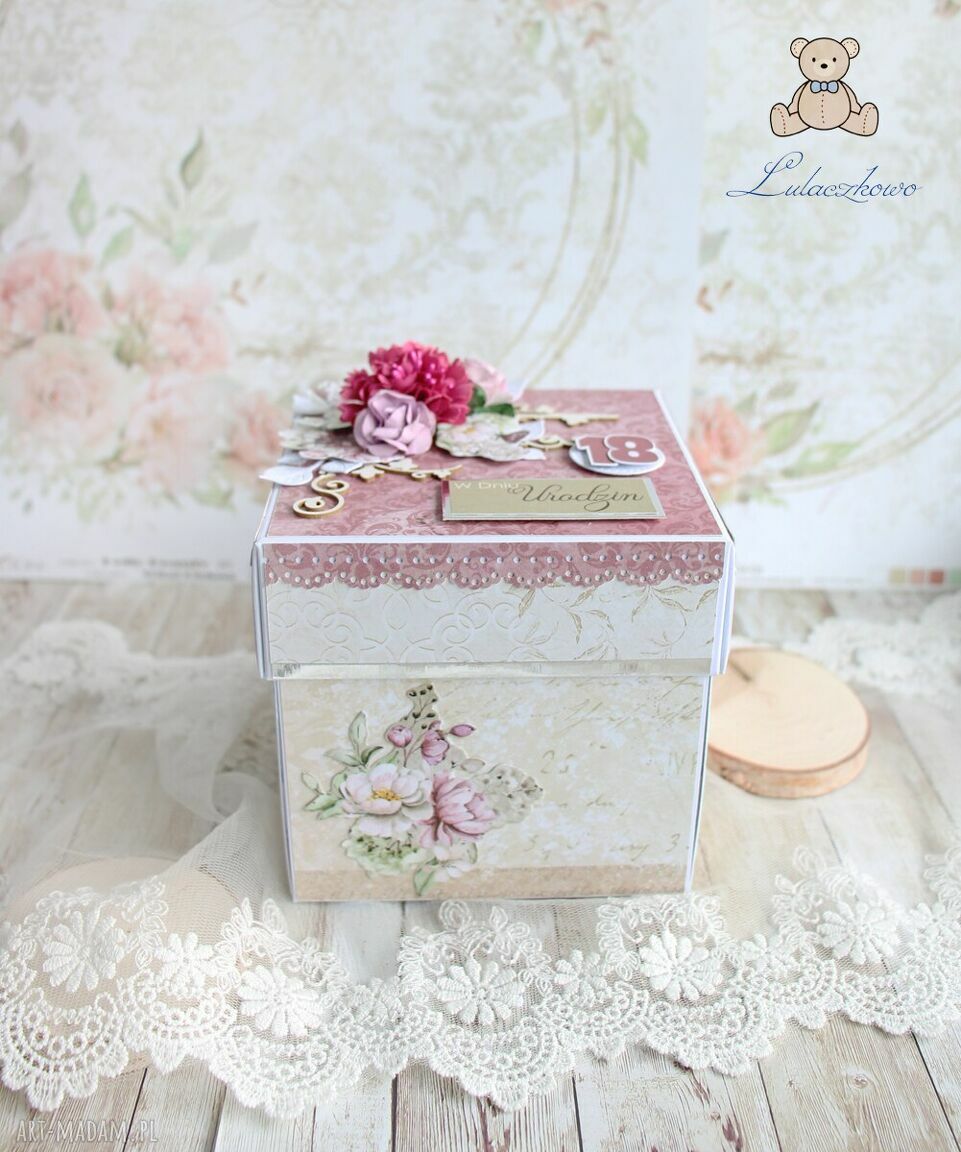 Exploding box urodzinowy na 18 urodziny „Soulmates” - ręcznie robiona kartka