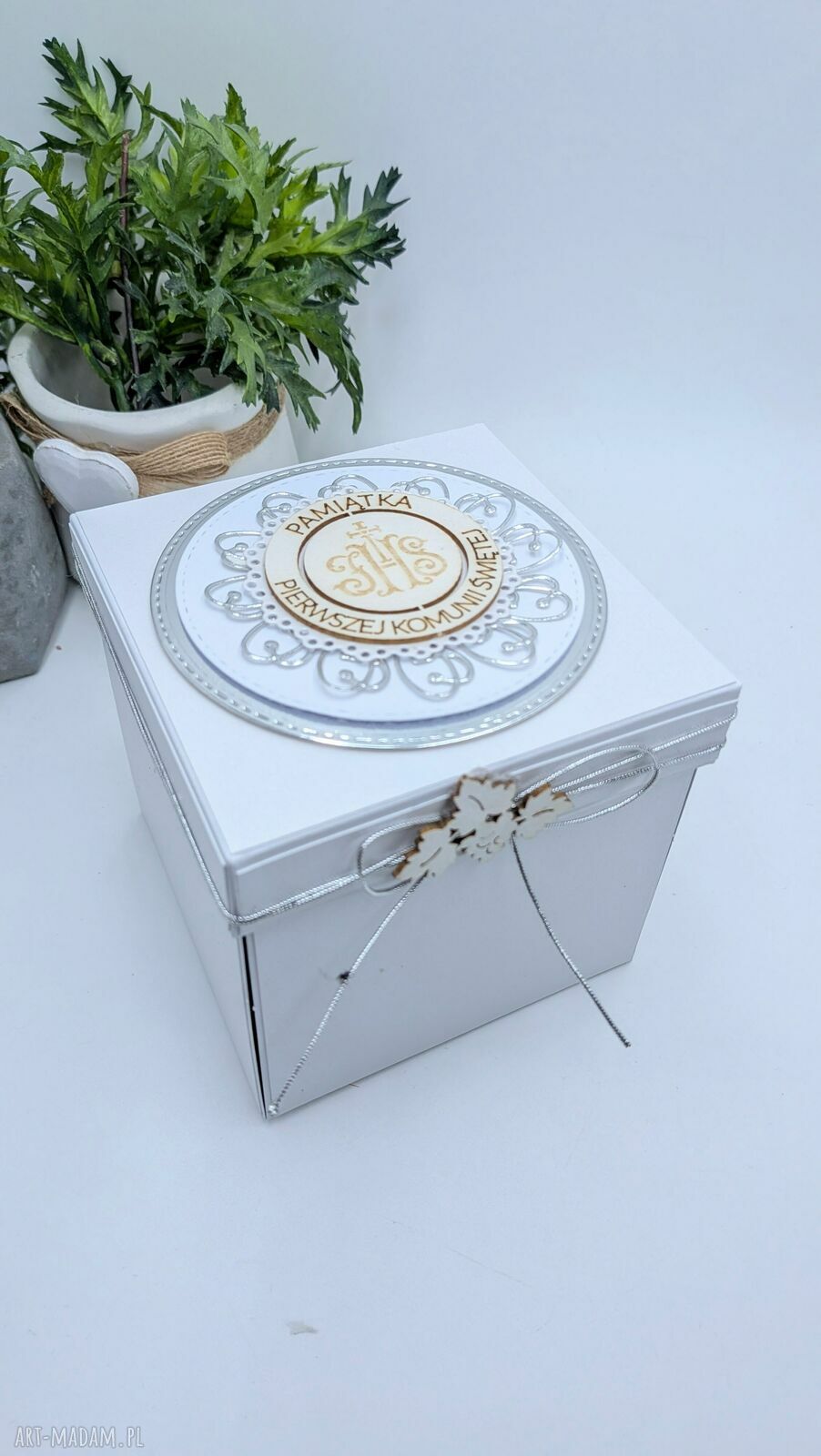 Exploding box Komunia Święta srebrny 10x10x10 cm - kartka i pamiątka