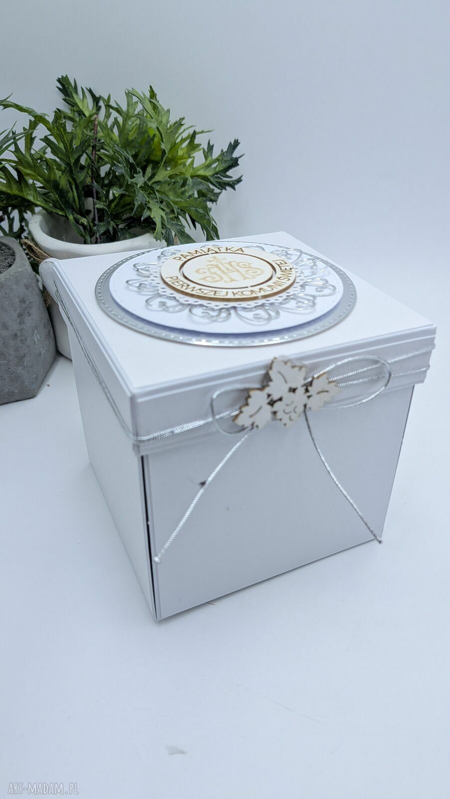 Exploding box Komunia Święta srebrny 10x10x10 cm - kartka i pamiątka