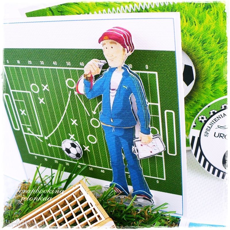 Exploding box piłka nożna - prezent na urodziny dla fana futbolu