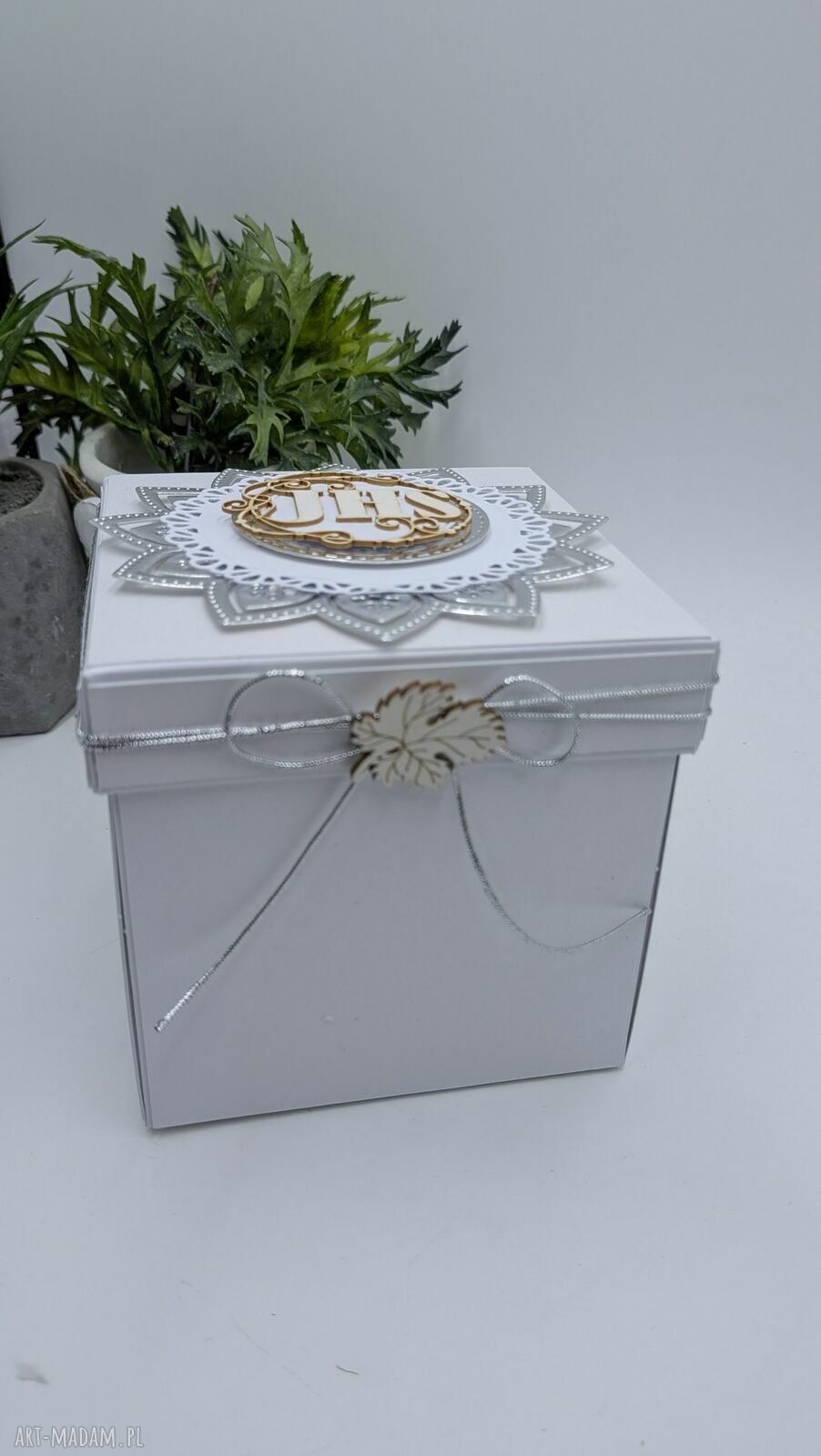 Exploding box na Pierwszą Komunię Świętą - elegancki prezent 3D
