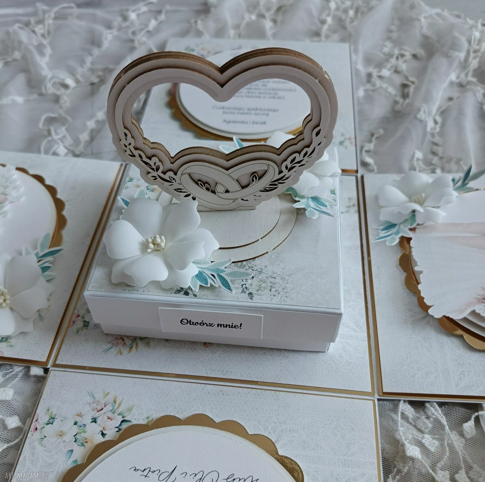 Exploding box ślubny - pamiątka scrapbooking z miejscem na pieniądze
