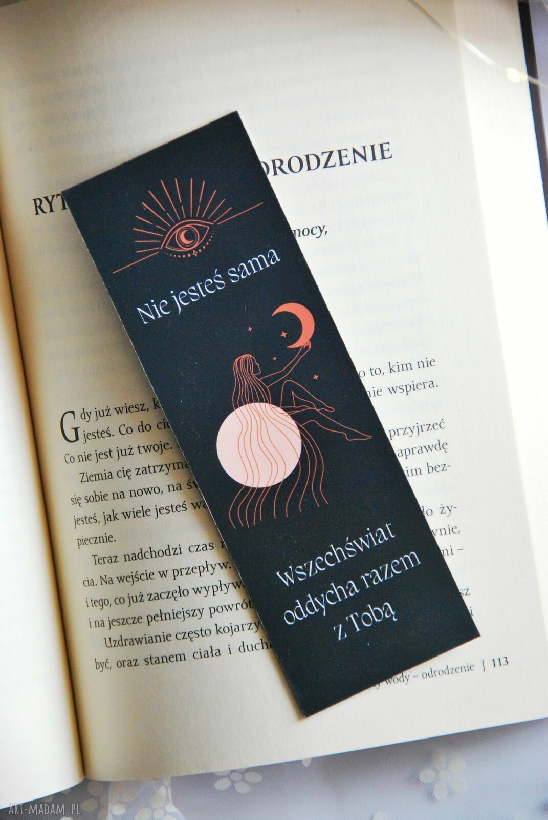 Ezoteryczna zakładka do książki - papierowy amulet, który dodaje otuchy