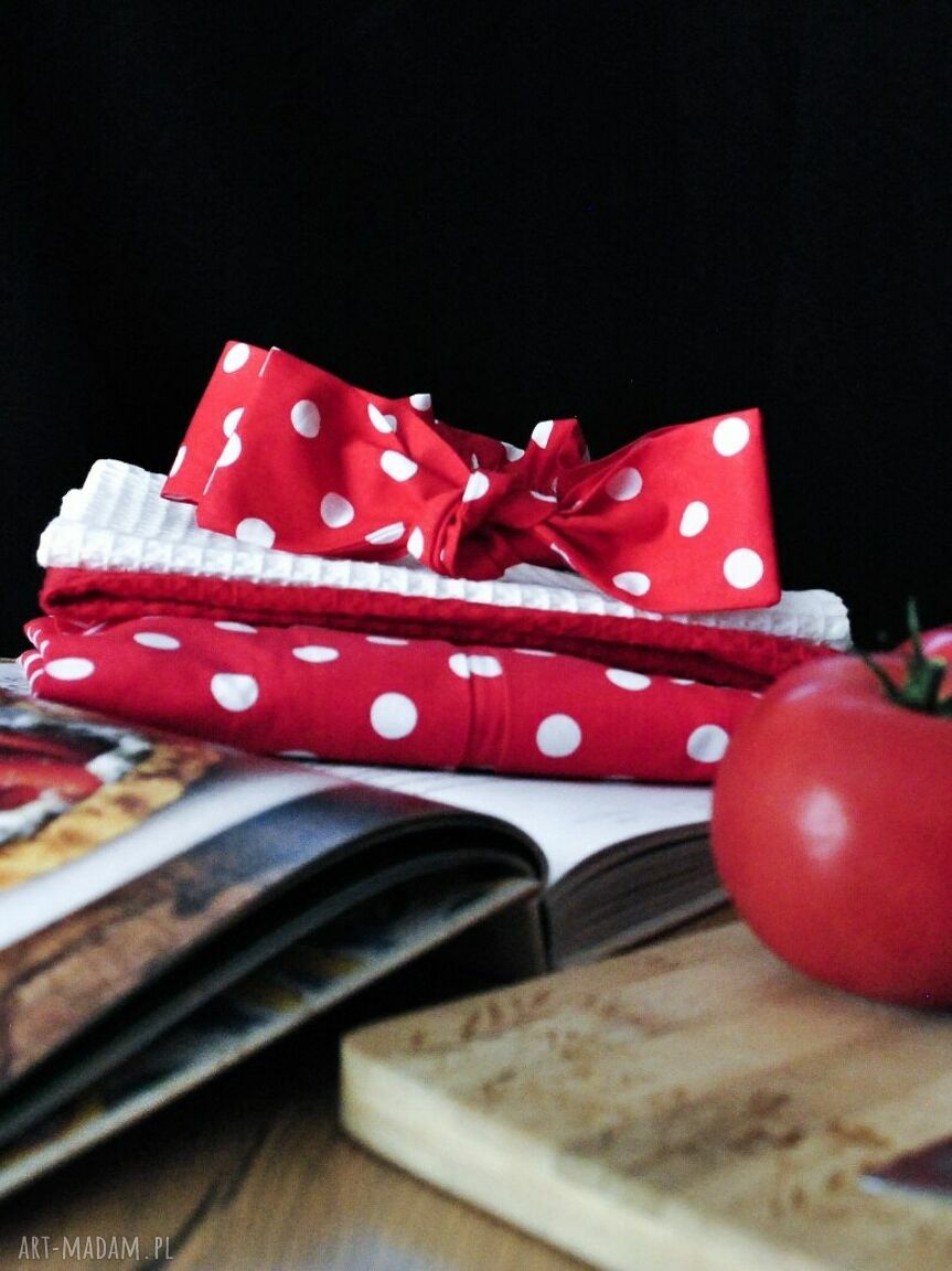 Fartuch kuchenny w stylu pin up czerwony z opaską