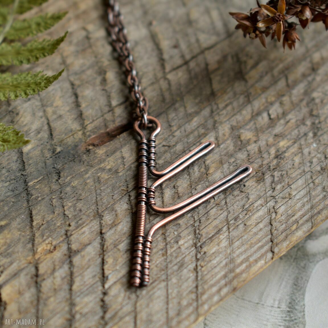 Fehu - miedziany naszyjnik z runą (wire wrapping)