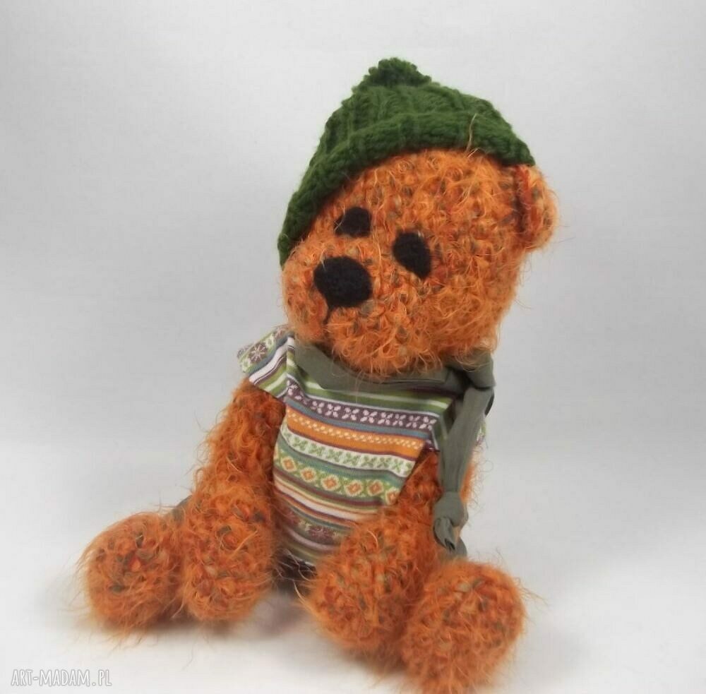 Felek - szydełkowy miś handmade z ruchomymi rączkami i nóżkami (33 cm)
