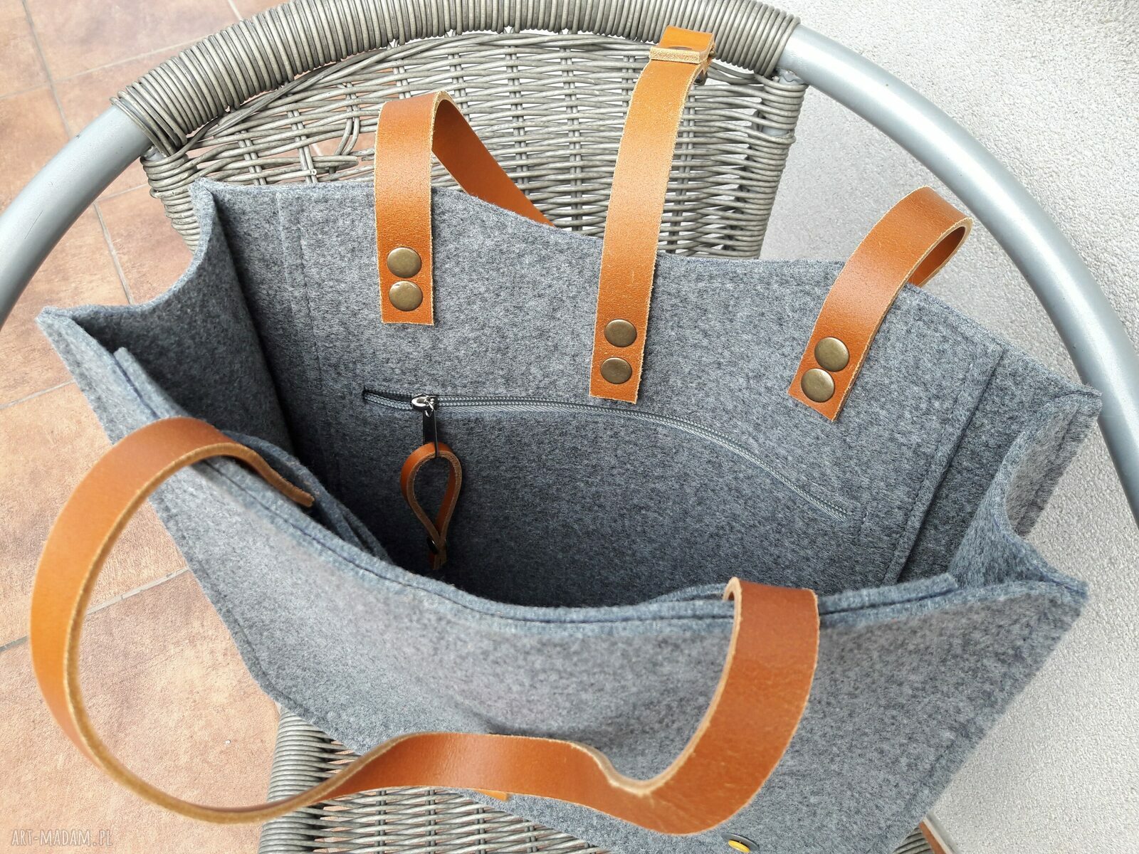 FeltBag #100 - torebka filcowa na ramię z naturalną skórą