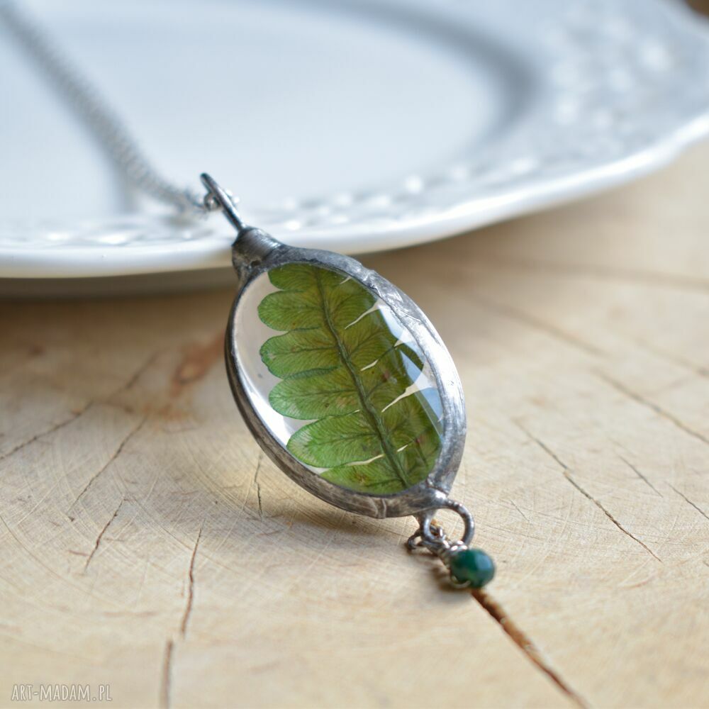Naszyjnik terrarium z paprocią w szkle Fern