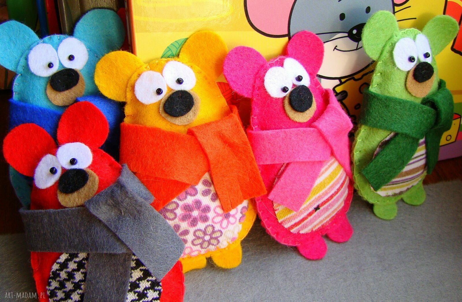 broszki: Broszka Alfred i kumple autorskie