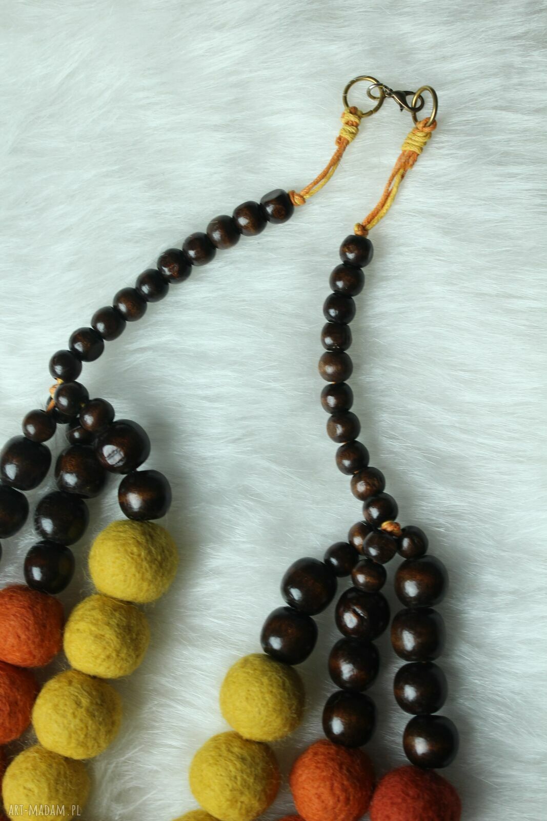 Filcowany naszyjnik koralikowy z wełny kolorowe korale handmade