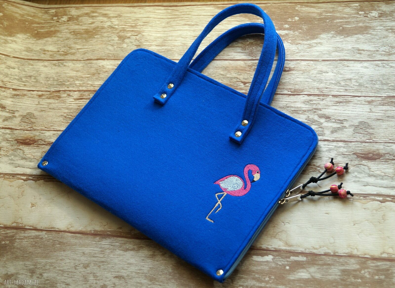 Filcowe etui / teczka na laptop 12,5 cala - haftowany flaming