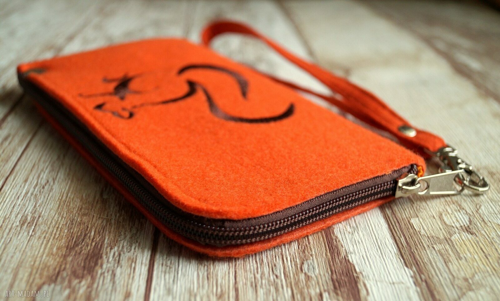 Filcowe etui na telefon - wiewiórka (pomarańczowe, handmade)
