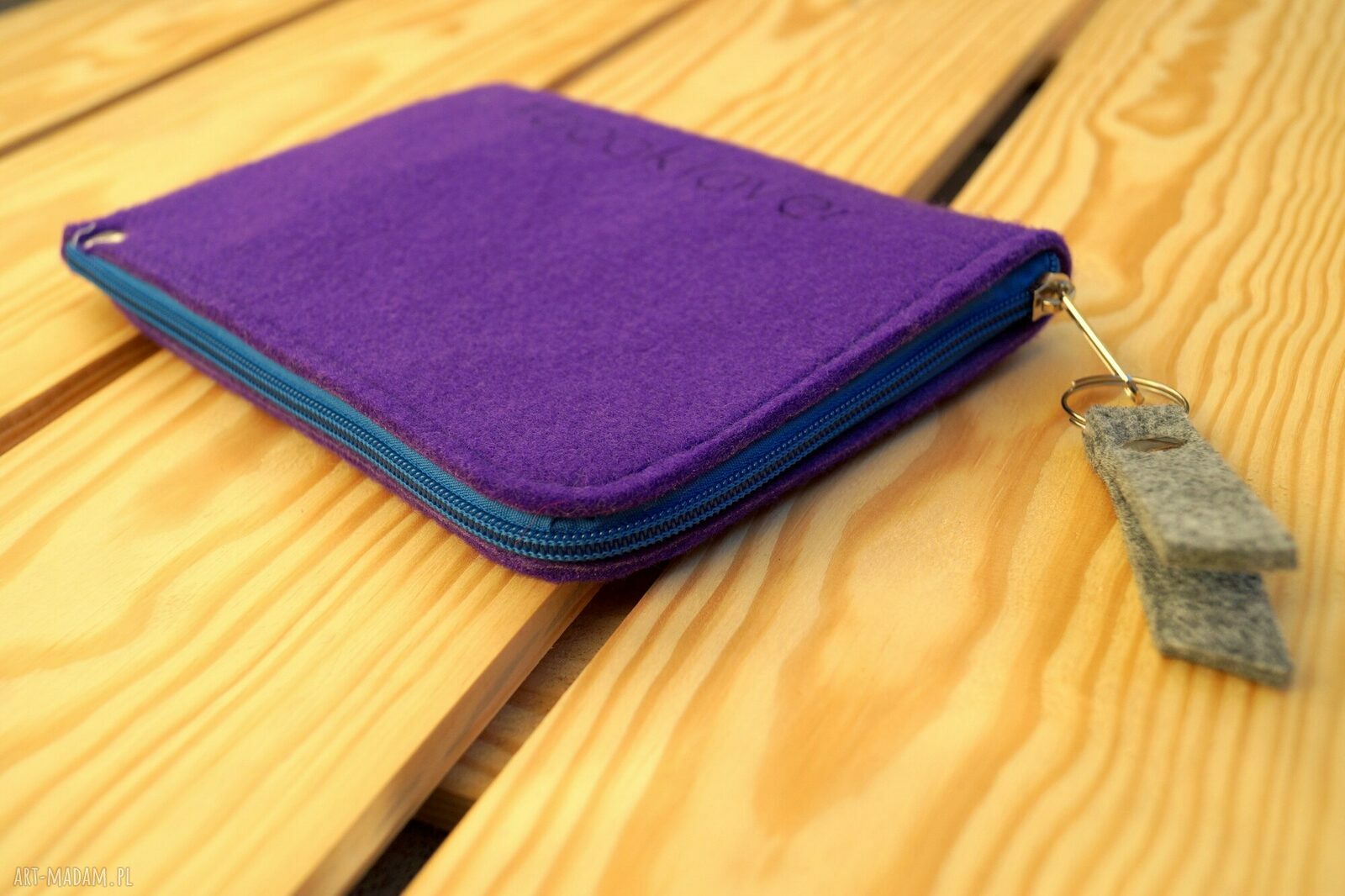Filcowe etui na czytnik e-book z laserowym grawerem #booklover
