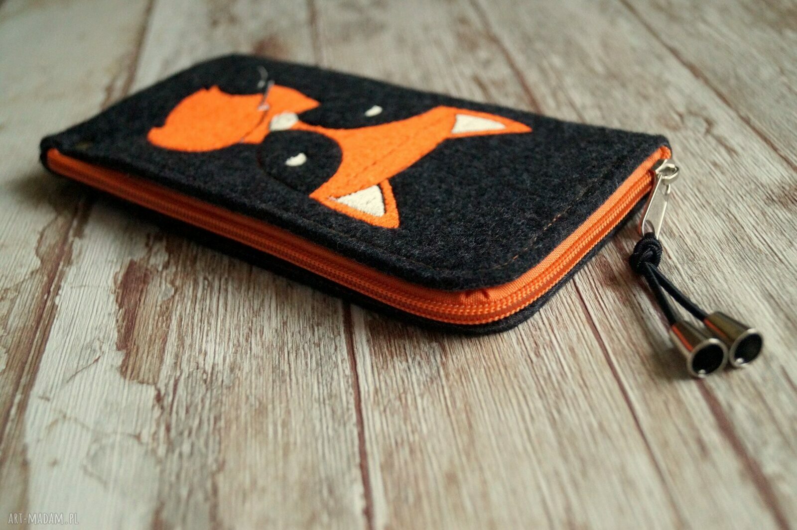 Filcowe etui na telefon - lisek Happy Art
