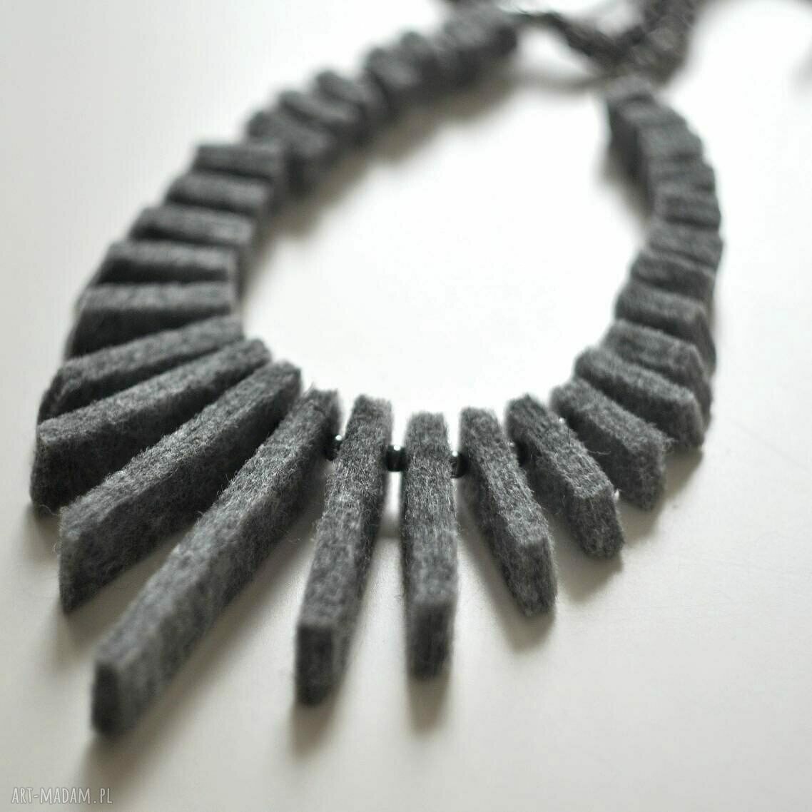 Filcowy naszyjnik handmade