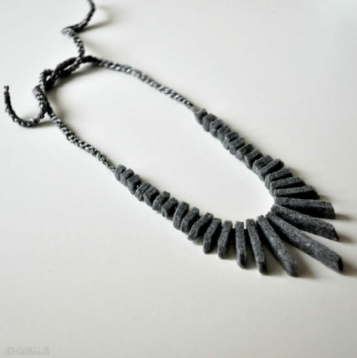 Filcowy naszyjnik handmade