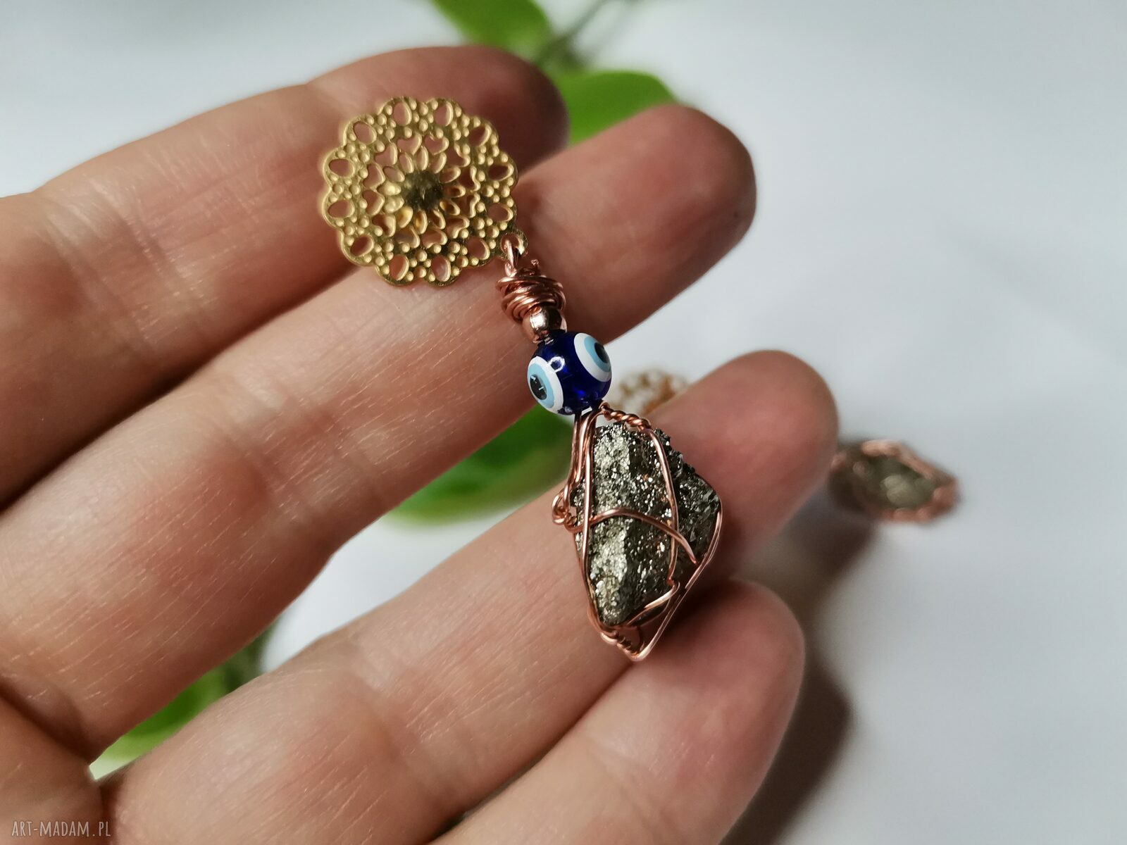 Kolczyki filigran z pirytem - lekkie boho dla pamięci i koncentracji