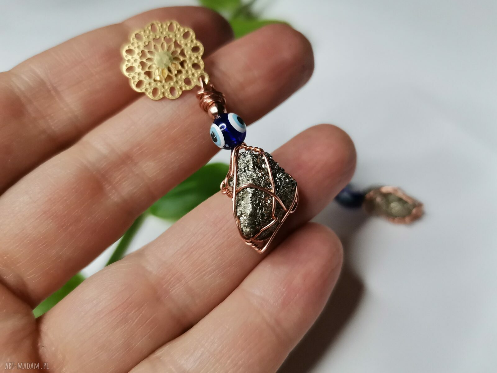 Kolczyki filigran z pirytem - lekkie boho dla pamięci i koncentracji
