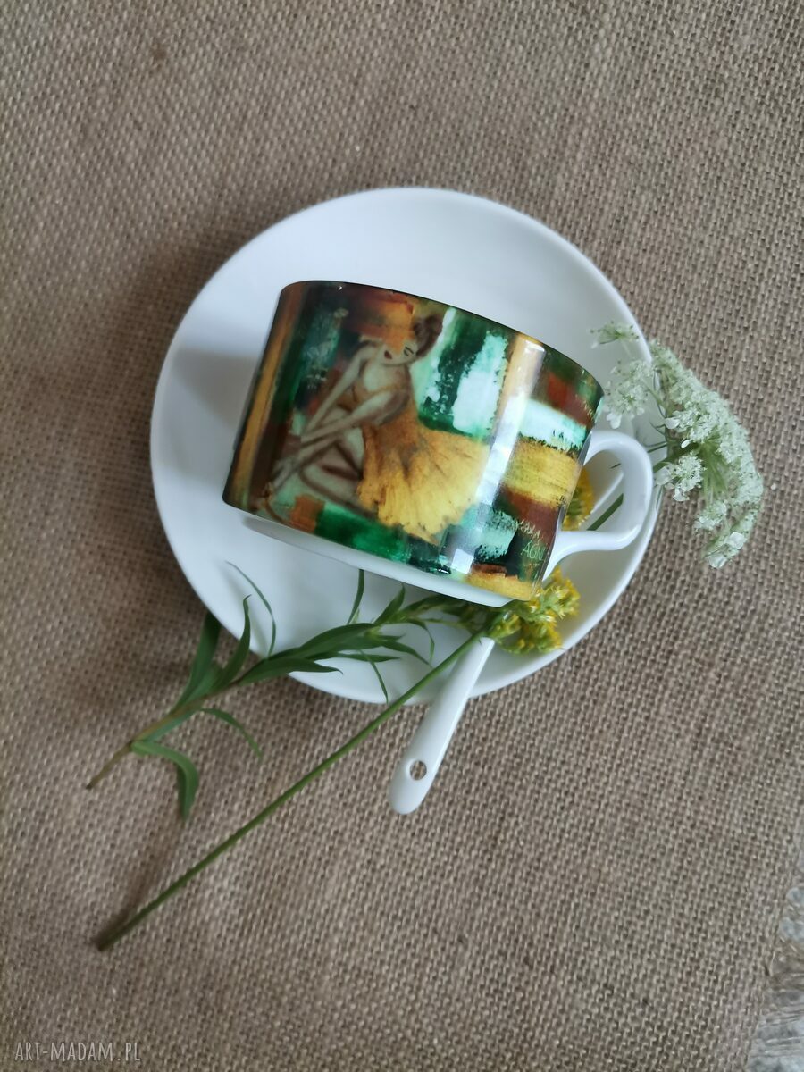 Filiżanka "balerina 2" - obraz na porcelanie jako wyjątkowy prezent