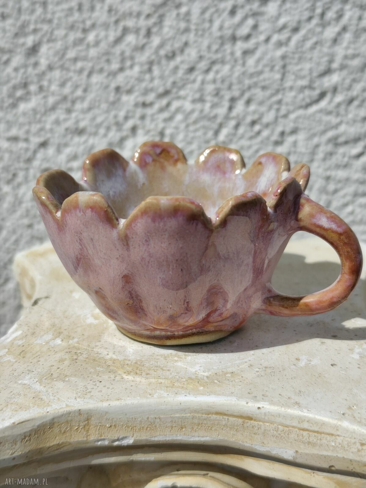 Ręcznie robiona różowa filiżanka ceramiczna - ok. 30 ml