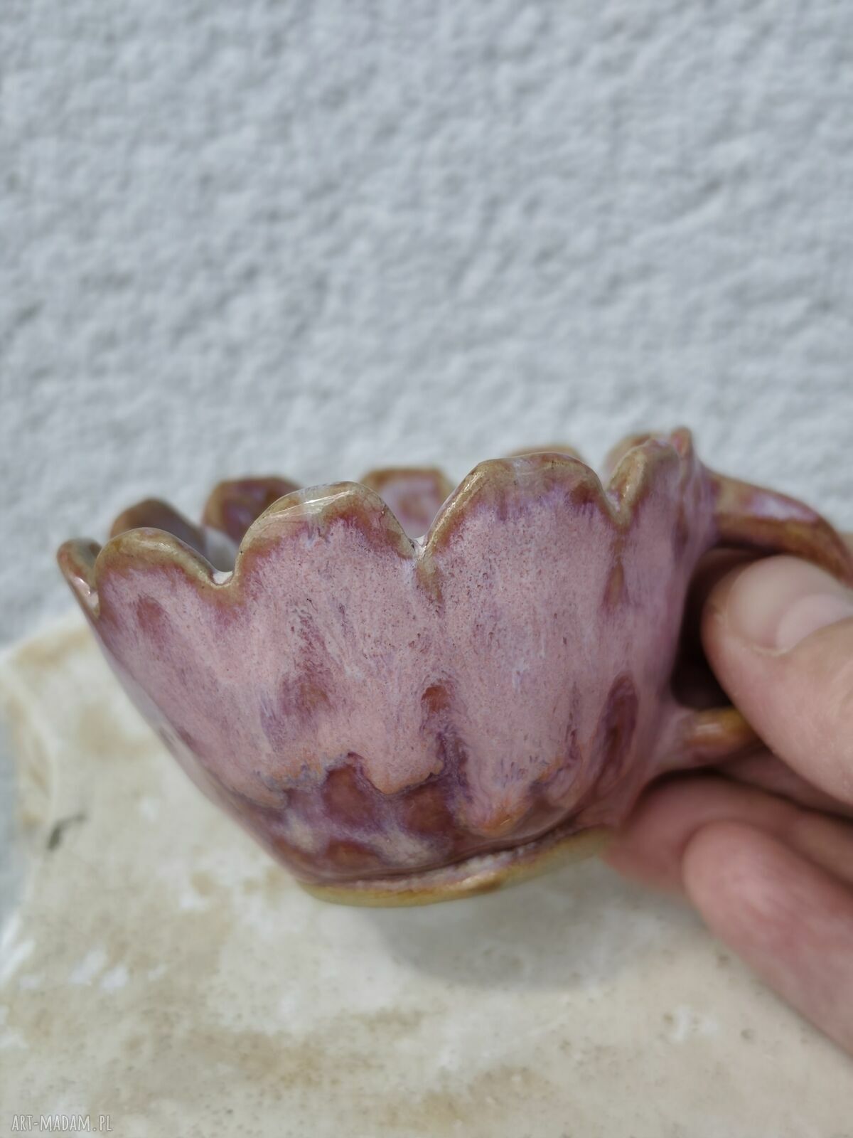 Ręcznie robiona różowa filiżanka ceramiczna - ok. 30 ml