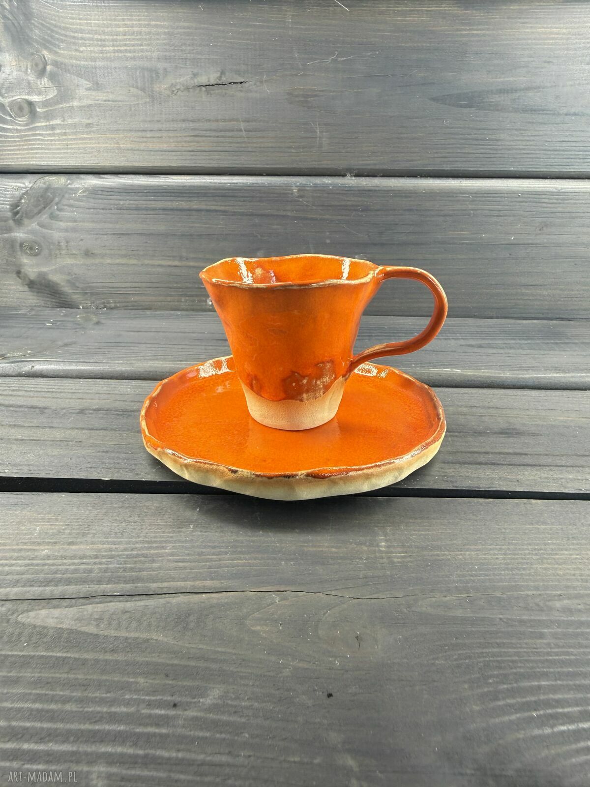 Ręcznie wykonana filiżanka do espresso z pomarańczowym szkliwem