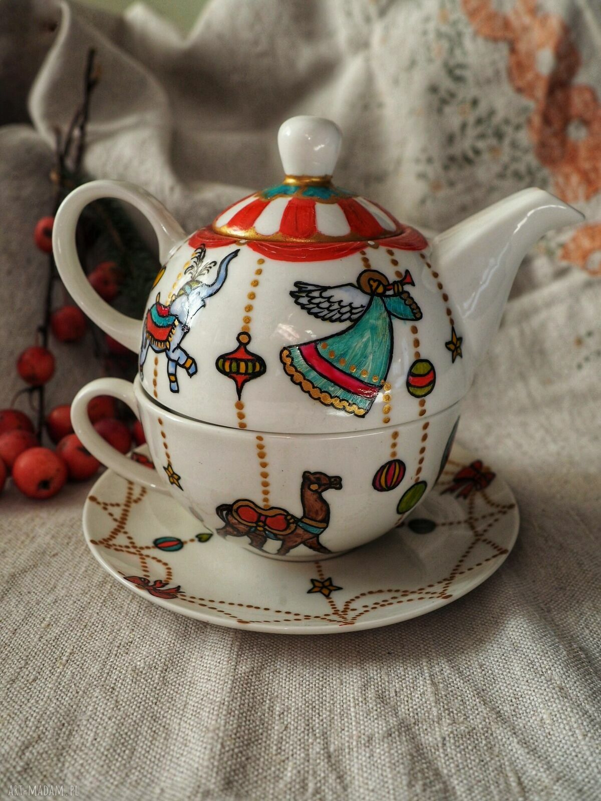 Filiżanka i imbryk tea for one „Świąteczna Karuzela” - ręcznie malowany zestaw do herbaty
