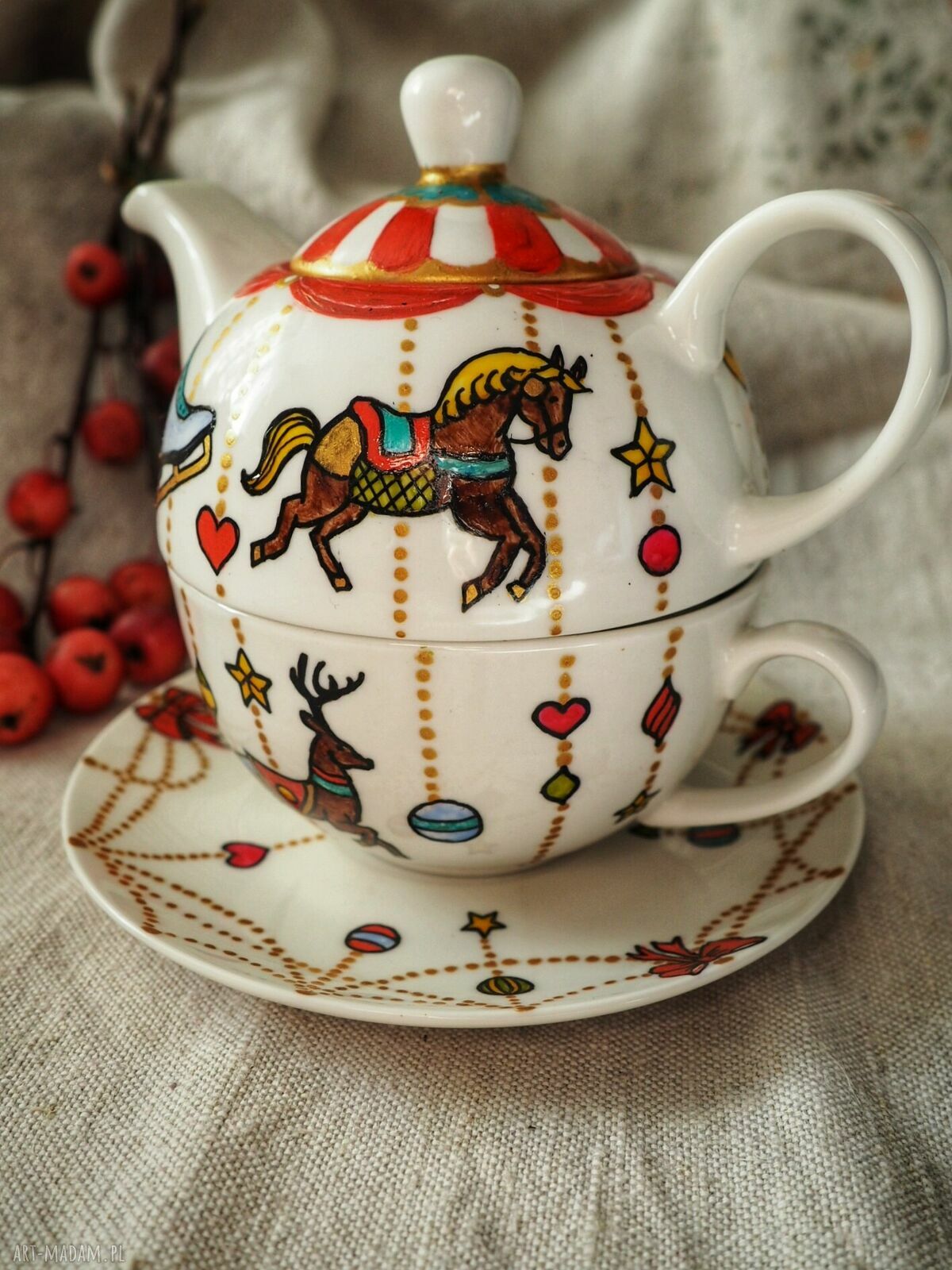 Filiżanka i imbryk tea for one „Świąteczna Karuzela” - ręcznie malowany zestaw do herbaty